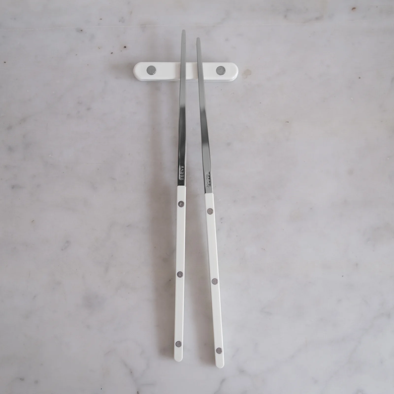 Bistrot Solid, White - Chopsticks rest - Image 3