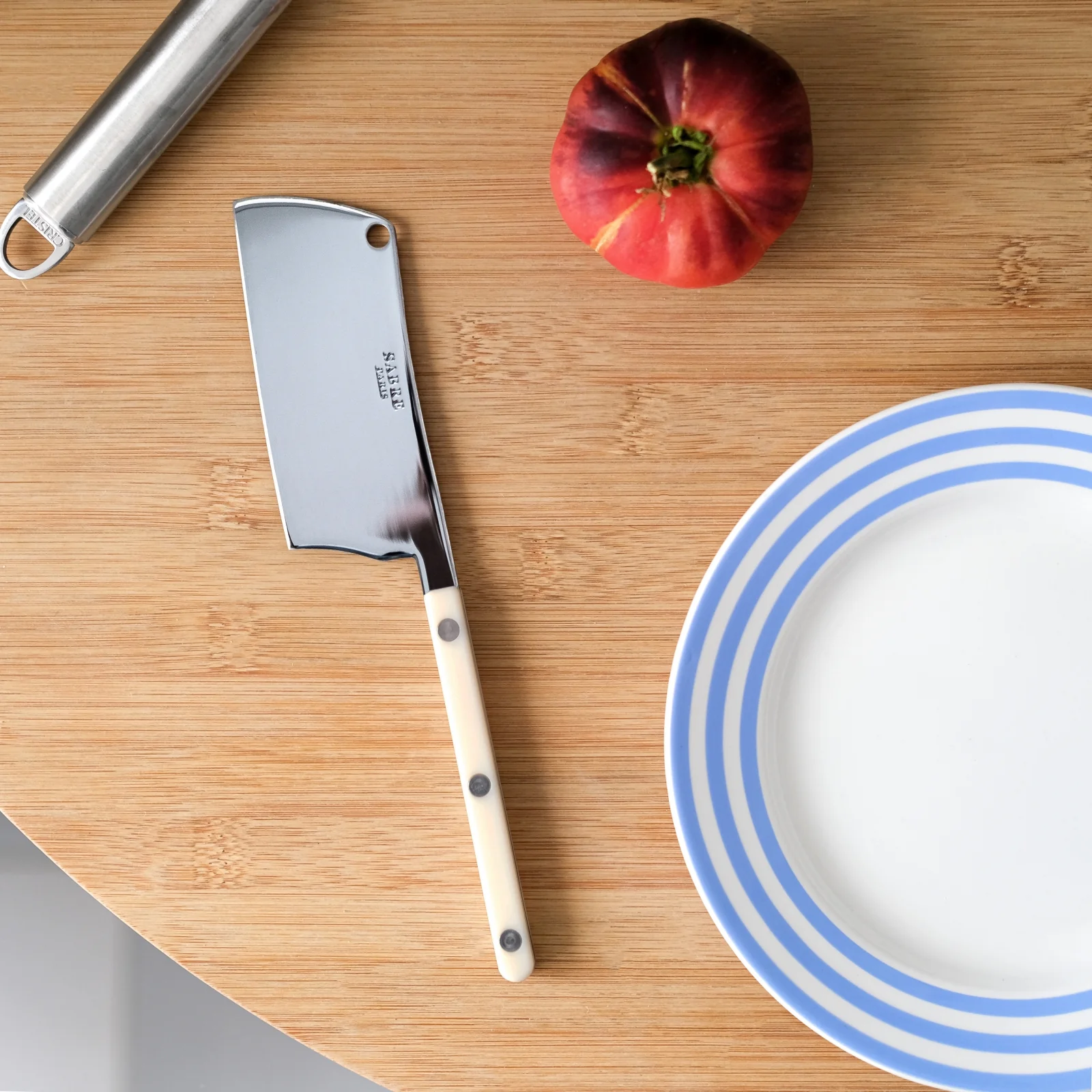 Bistrot Solid, Ivory - Box of 2 cheese knives - Image 3