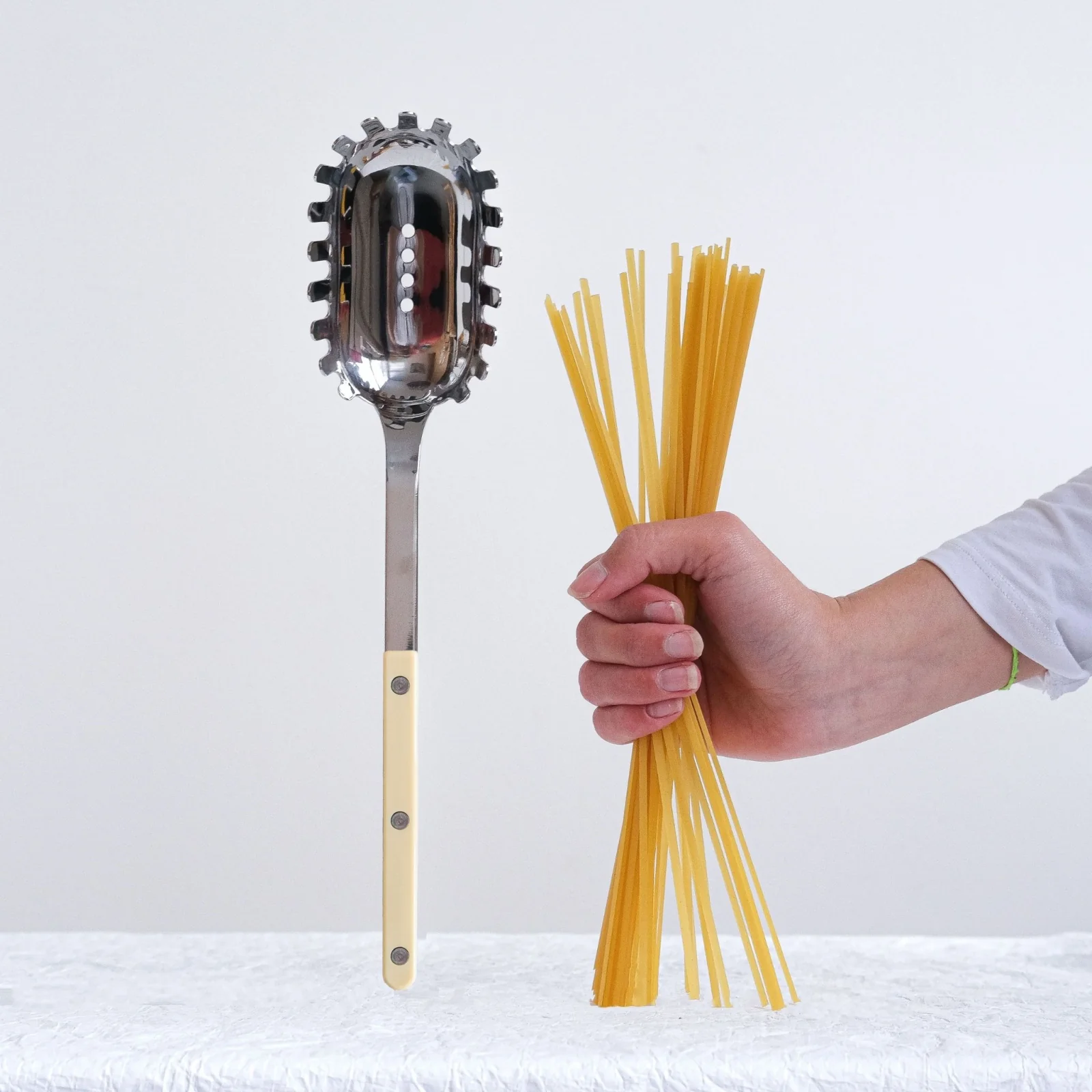 Bistrot Solid, Ivory - Spaghetti spoon - Image 2