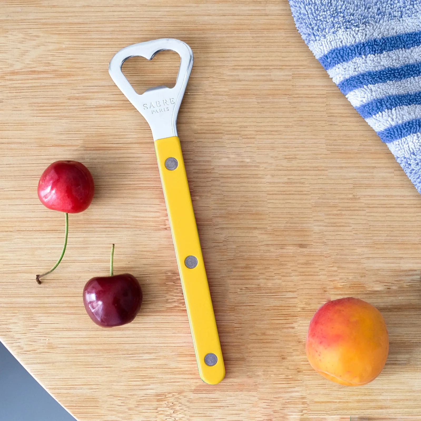 Bistrot Solid, Yellow - Bottle opener - Image 2