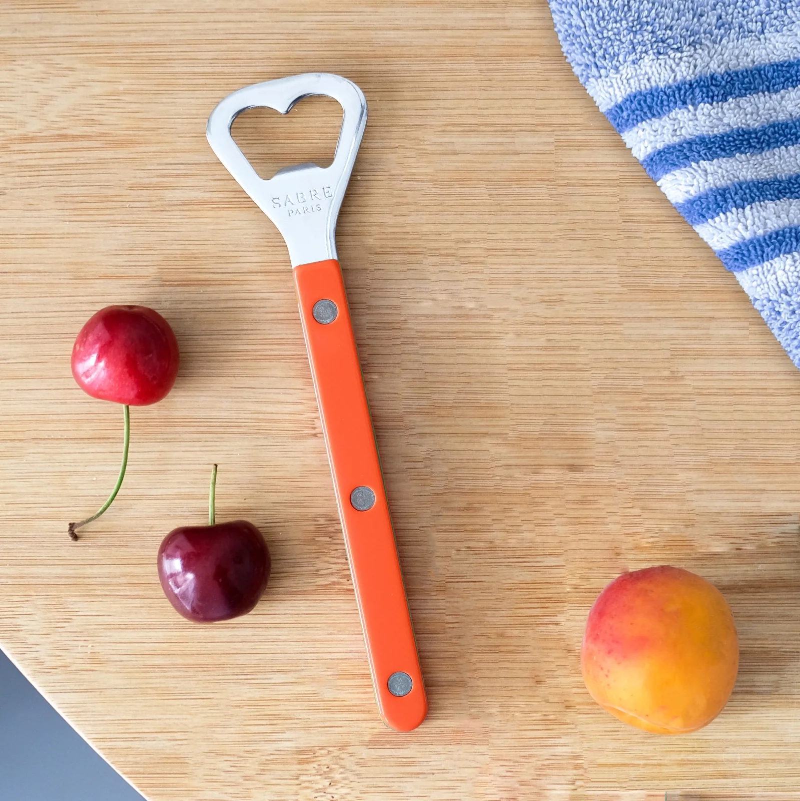 Bistrot Solid, Orange - Bottle opener - Image 2