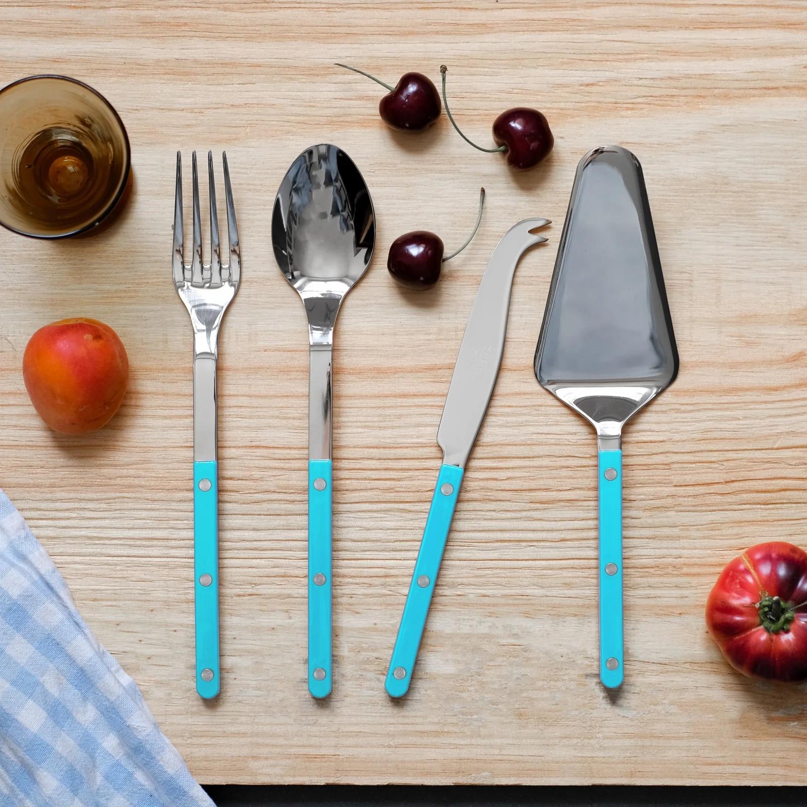 Bistrot Solid, Turquoise - Set of 4 Bistrot must-have serving pieces - Image 2