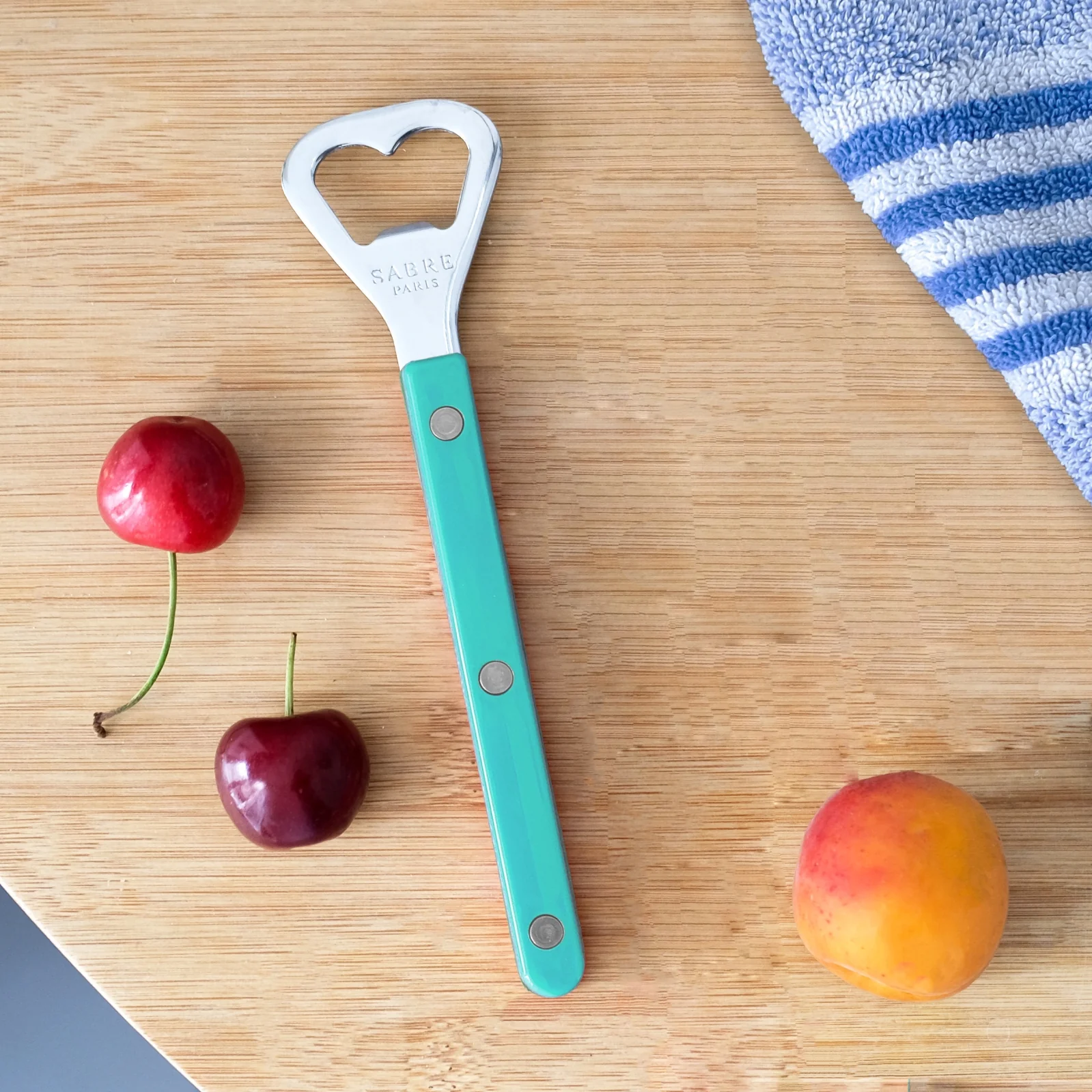Bistrot Solid, Pastel green - Bottle opener - Image 2