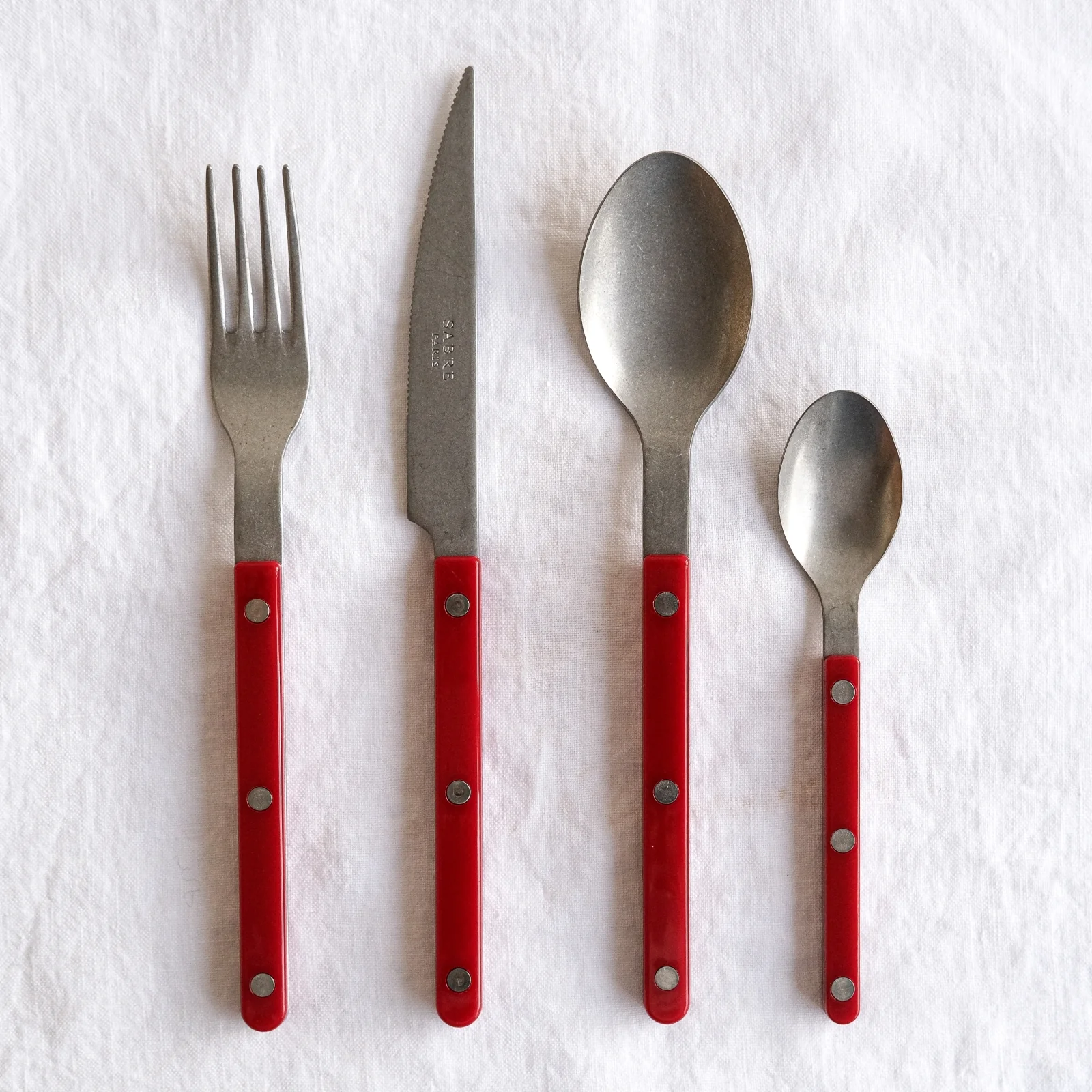 Bistrot Vintage Solid, Burgundy - 4 pieces cutlery set - Image 2
