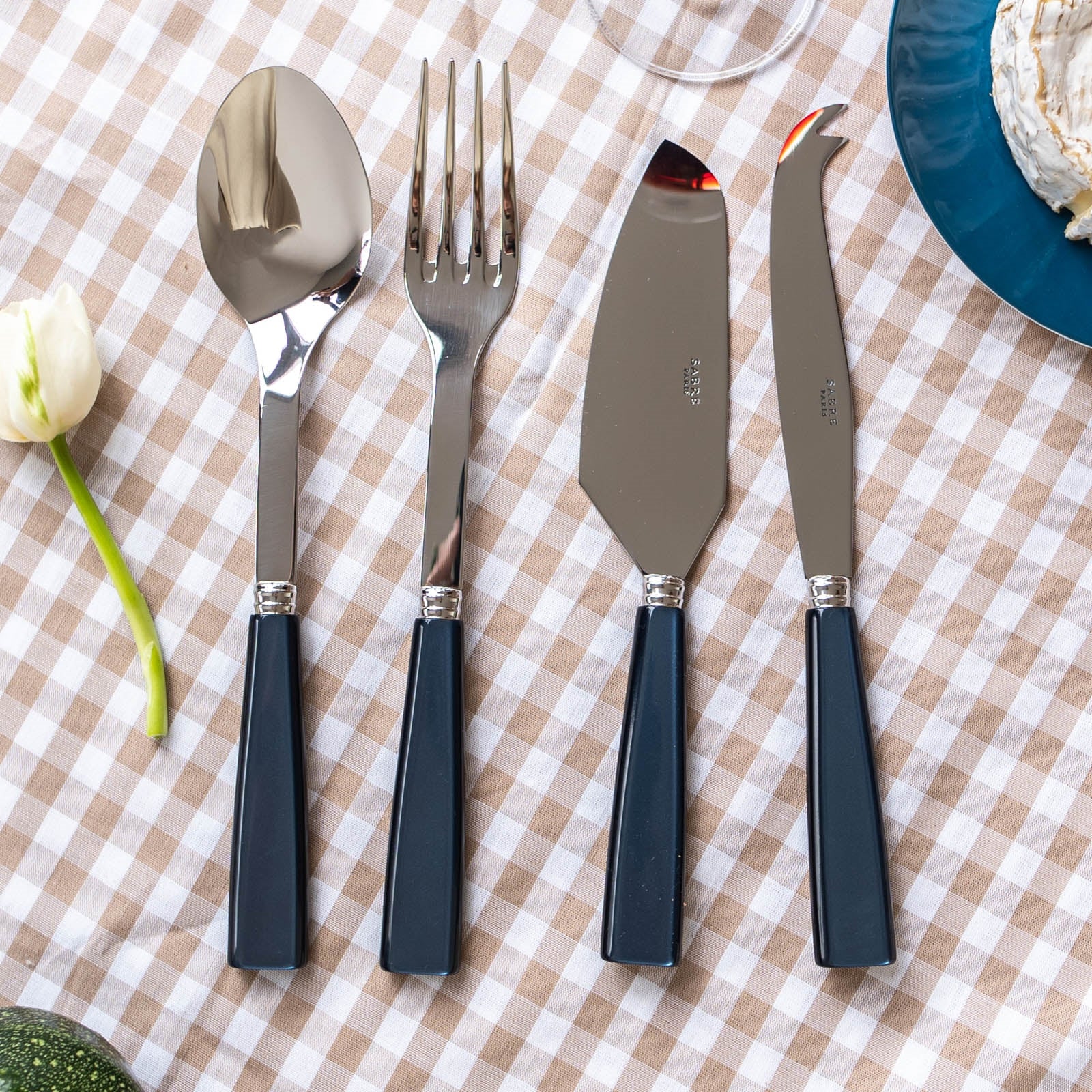 Icône, Steel blue - Set of 4 must-have serving pieces - Image 2
