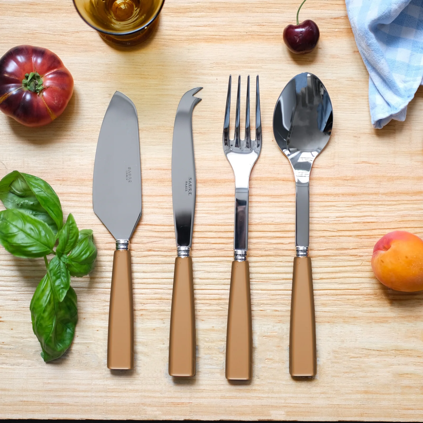 Icône, Caramel - Set of 4 must-have serving pieces - Image 2