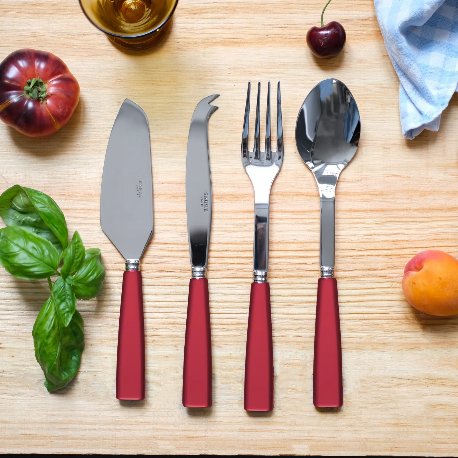 Icône, Red - Set of 4 must-have serving pieces - Image 2