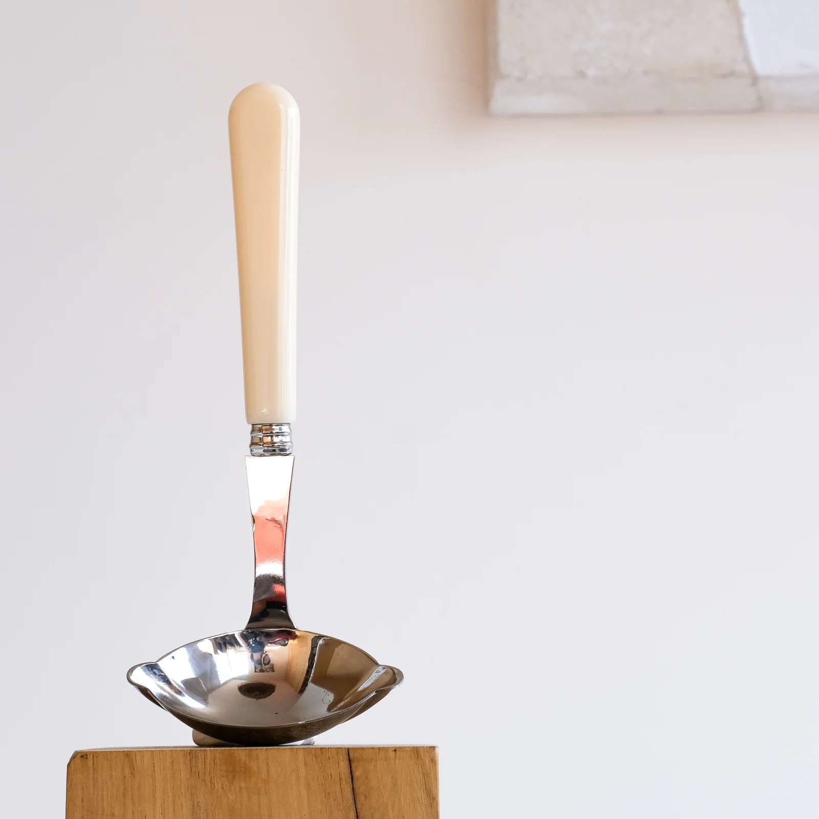 Pop unis, Ivory - Gravy ladle - Image 2