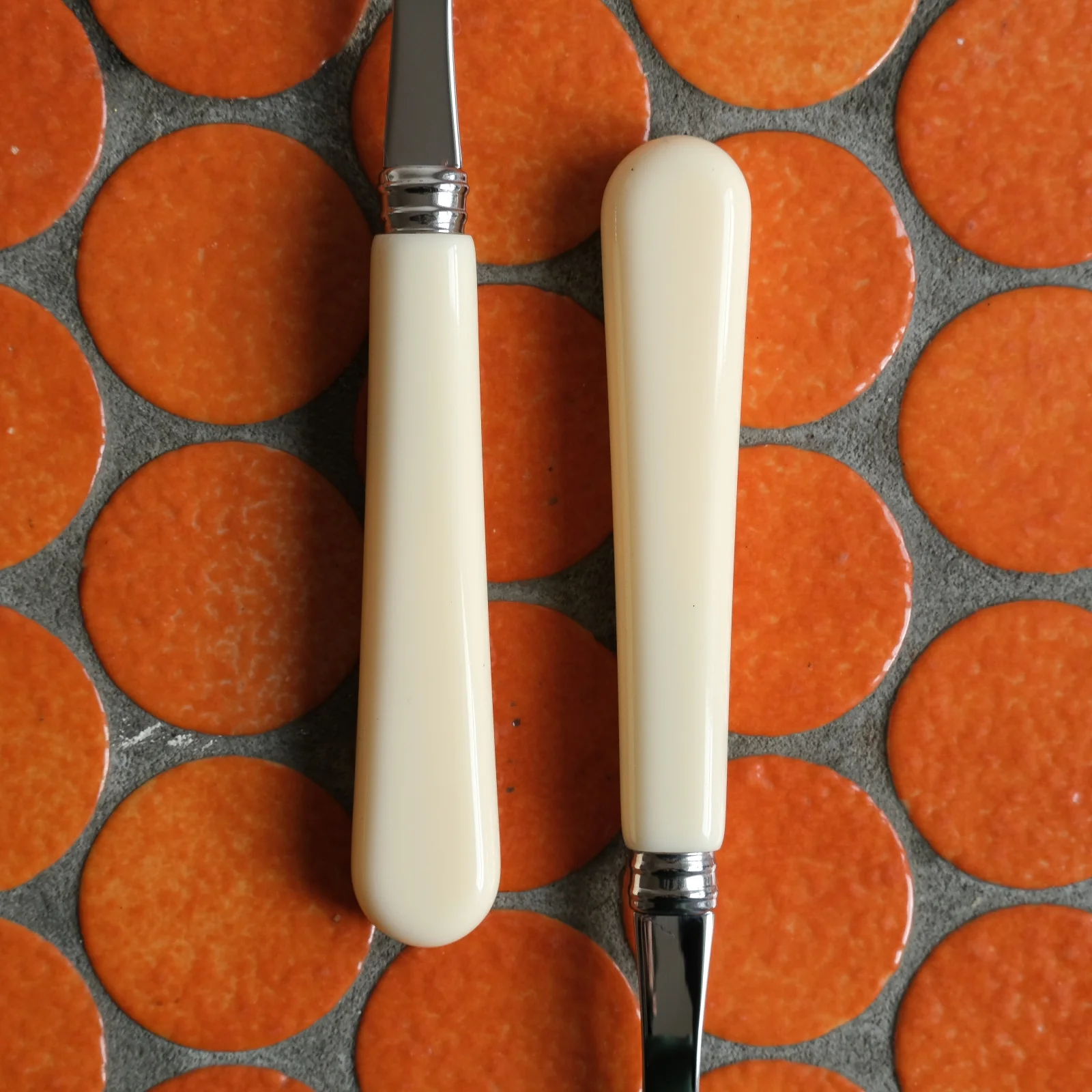Pop unis, Ivory - Cheese cleaver - Image 2